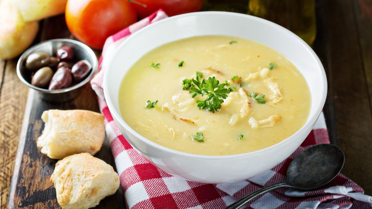 Greek chicken soup_avgolemono_dish