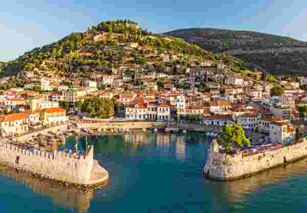 The historic port of Nafpaktos, Greece Nafpaktos_feature