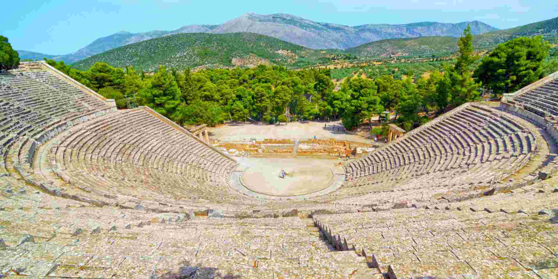 epidauros_best places to visit in greece