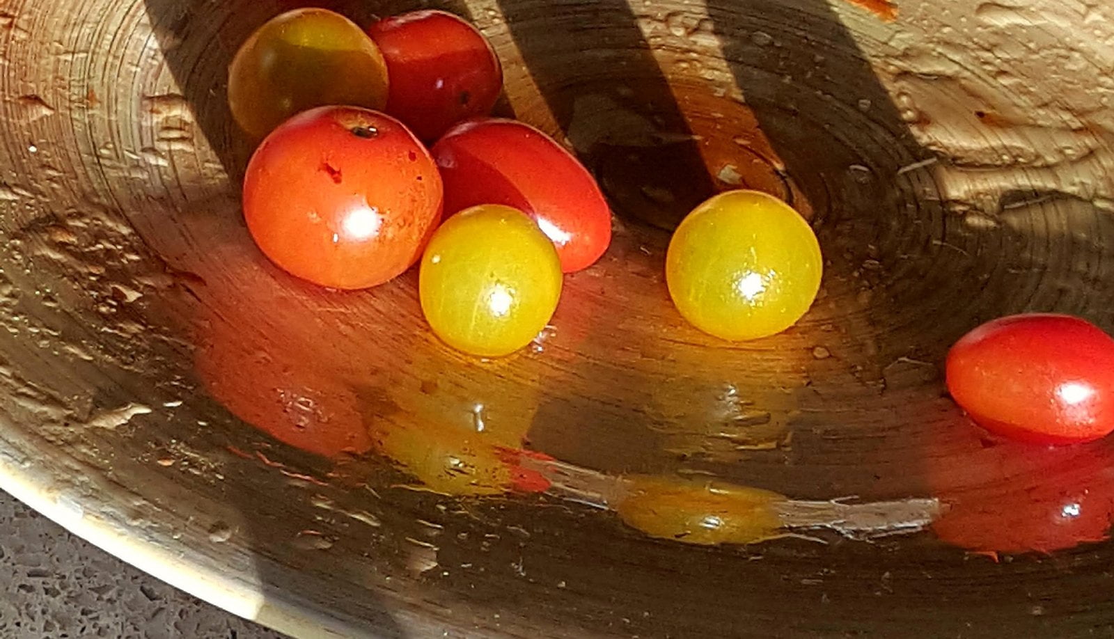 santorini-cherry-tomatoes
