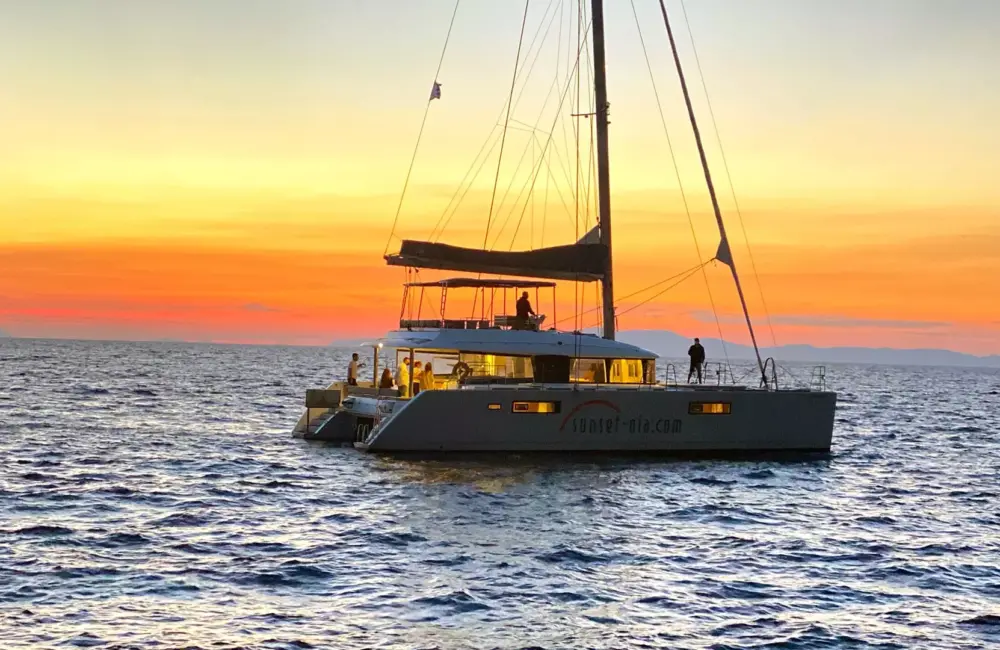 Caldera sunset tours