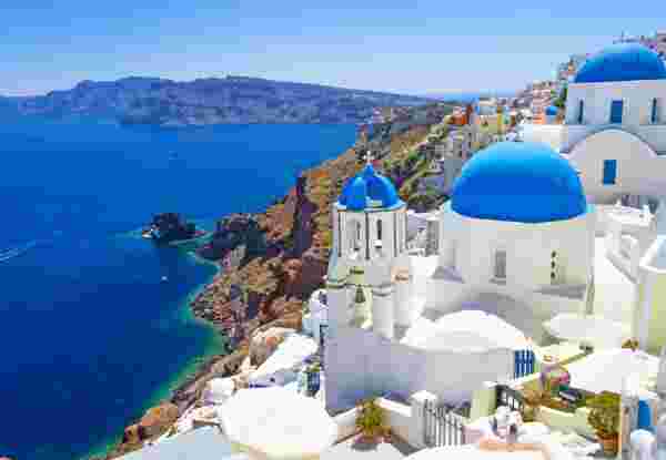 oia santorini greece