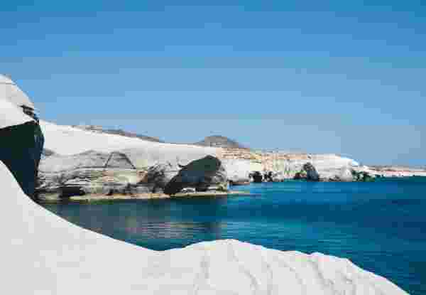 Sarakiniko beach_Milos_Greece in August