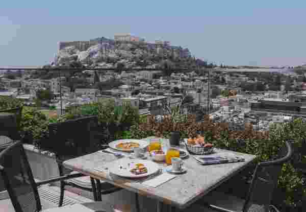 electra_metropolis_athens_roofgarden_breakfast_resized