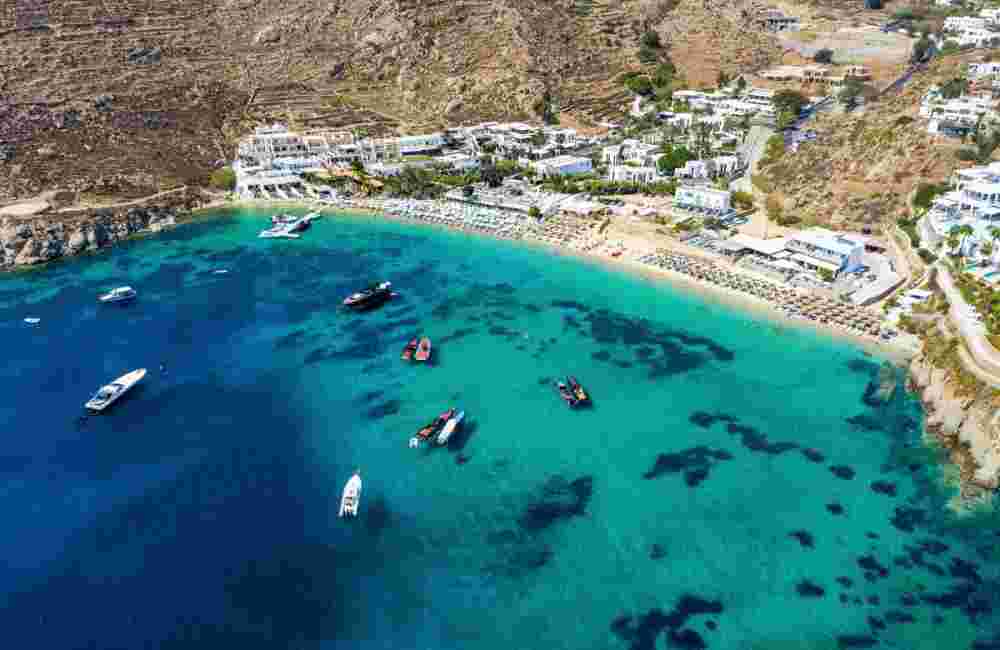 Mykonos beach_psarou