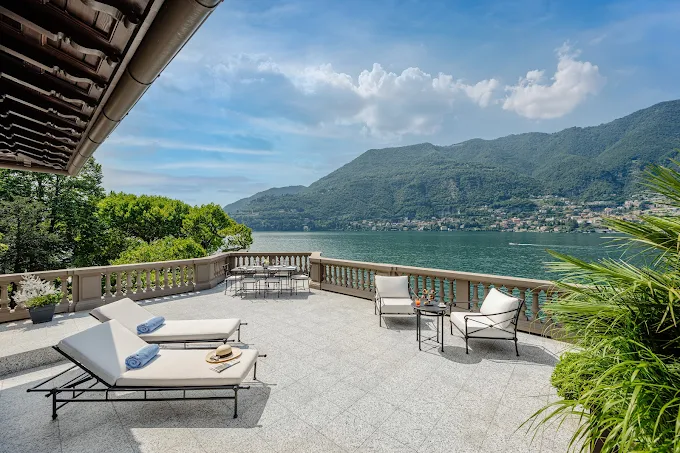Panoramic Terrace Suite