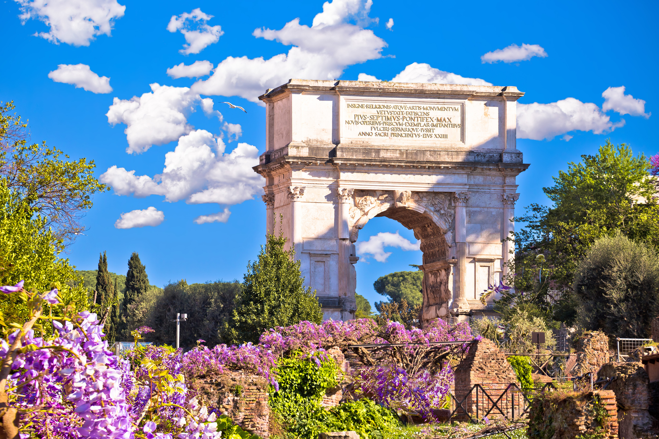 temperature in rome italy in april