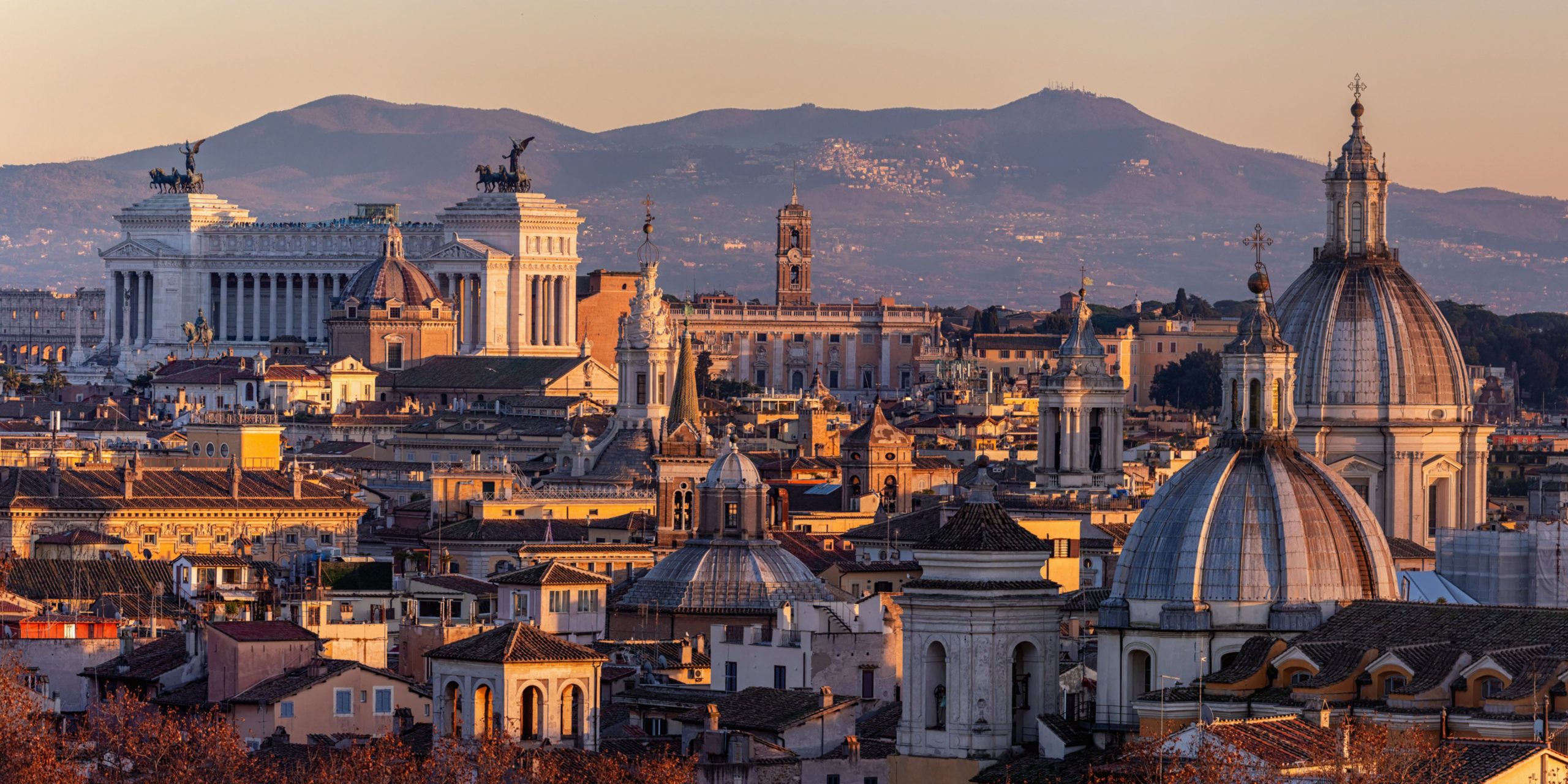 Weather Rome Guide: What to Expect Month by Month - Greece Insiders