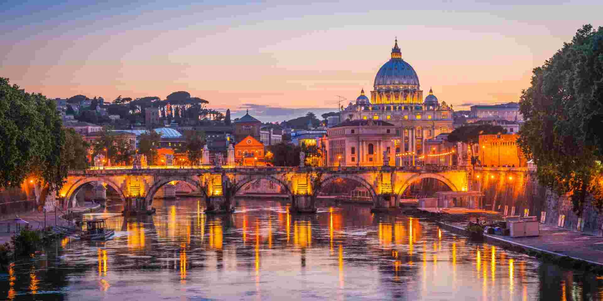 River Tiber in Rome_where to stay in Rome_feature