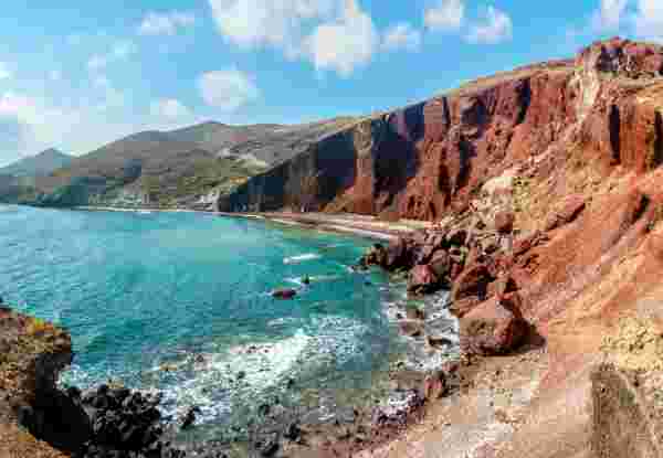 Panorama,Of,The,Red,Beach,On,Santorini,Island,,Greece